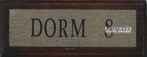10X4 DORM 8 SIGN