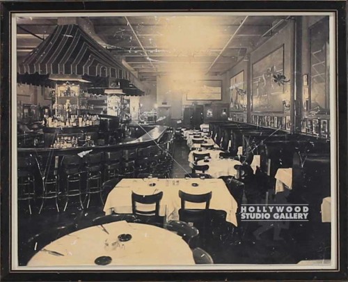 12x14 B/W Interior Restaurant
