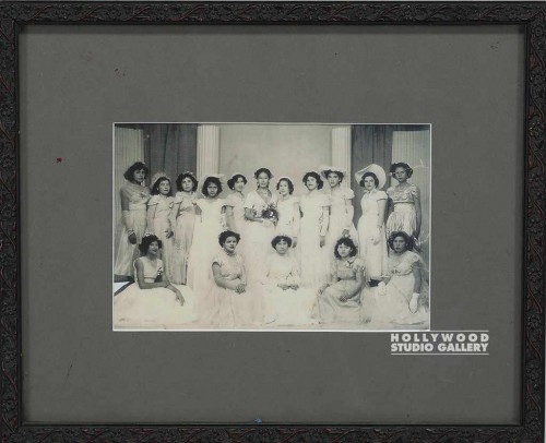 11X14 B/W PERIOD/GROUP OF GIRLS