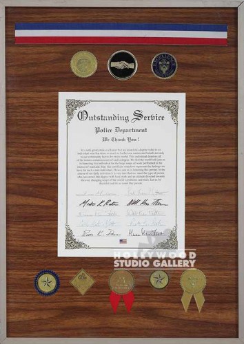 18X24OUTSTNDNG SRVCE CERT/MTL FRM