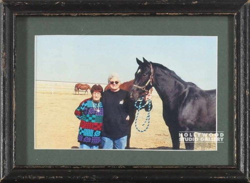 6X8 TABLETOP COUPLE W HORSE