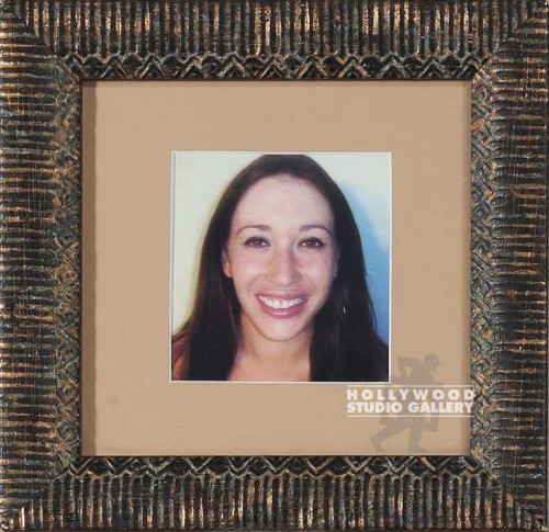 8X8 TABLETOP SMILING WOMAN