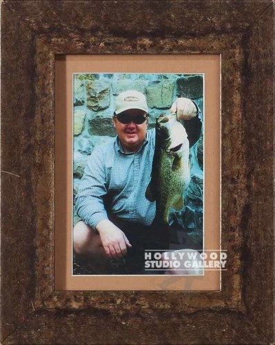 10X8 TABLETOP MAN HOLDING FISH