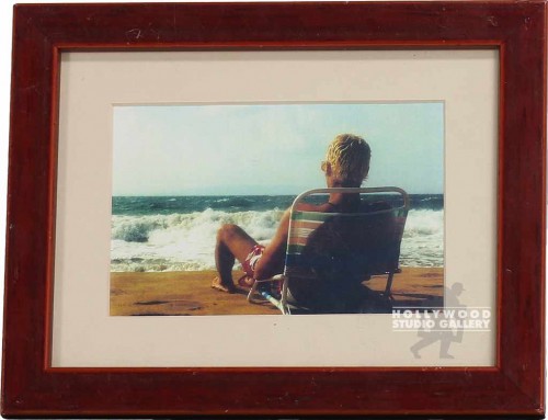7X9 STND FRM/GUY SITTING BY BEACH