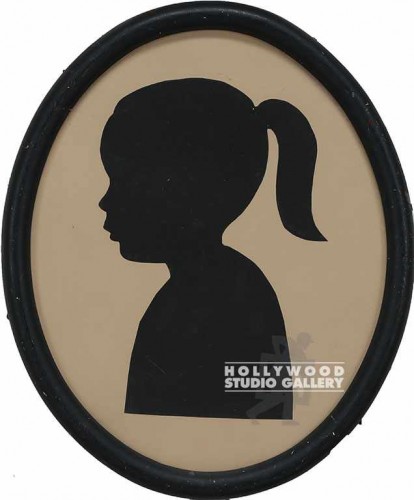 18"OVAL LIL GIRL SILHOUETTE/BLCK FR