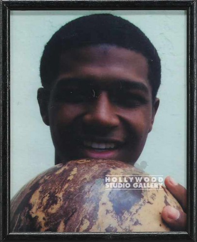 10X8 HEAD SHOT/BLK KID W/BWLNG BALL