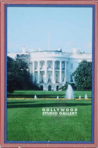 34X22 R/W/B WHITE HOUSE