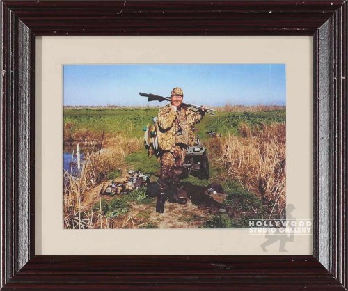 10X12 TABLETOP GUY W HUNT GEAR