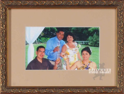 7X10 TABLETOP JULIO-WIFE IN LAWS