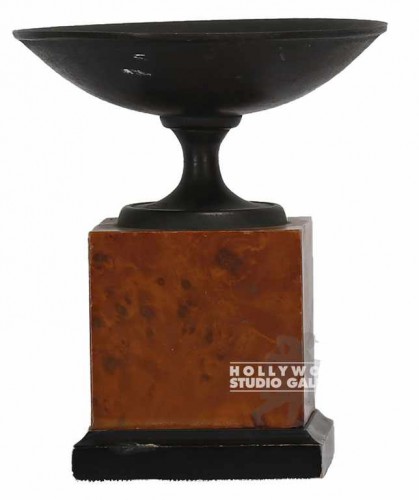 7X4``SMALL METAL BOWL AND WOOD TOP
