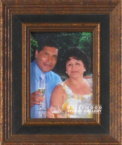 11X9 TABLETOP JULIO & WIFE-WEDDING