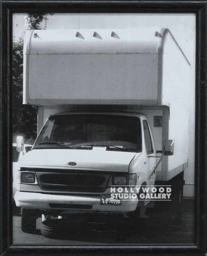11X9 BLK FRM/CLR PHTO/ WHITE TRUCK
