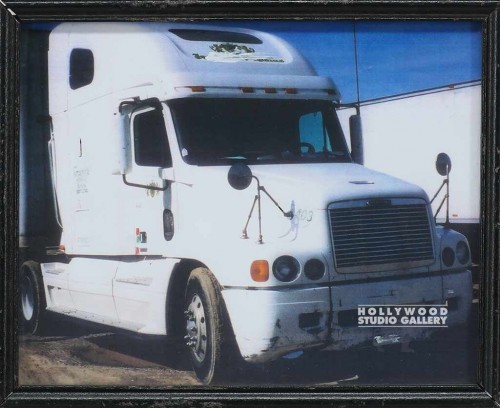 9X11 BLK FRM/CLR PHTO/ WHITE TRUCK