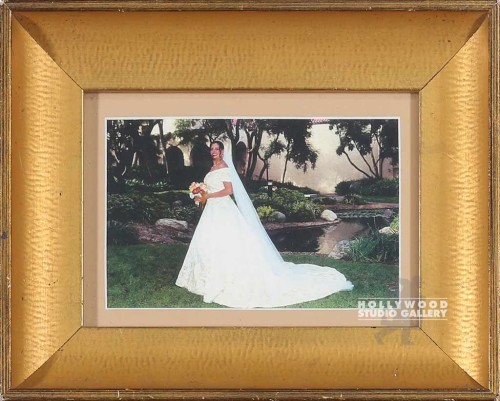 8X10 TABLETOP BRIDE IN GARDEN