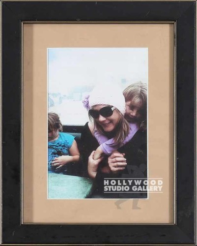 9X7 TABLETOP MOM W 2 GIRLS