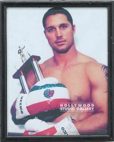 11X9 CLR PHTO/BOXING/ WHITE GUY