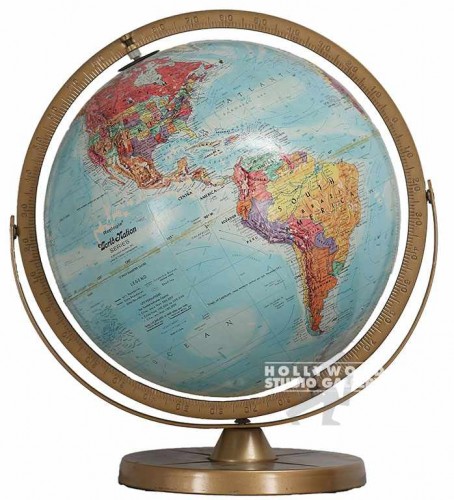 7x4x4 SPINNING GLOBE