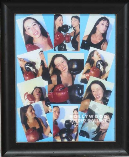 17X14 BLK WD FRM/ FEMALE BOXERS