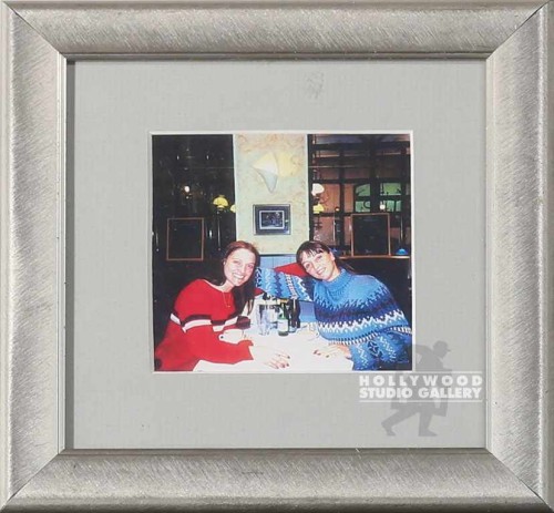 7X7 TABLETOP CARRIE & SUMMER