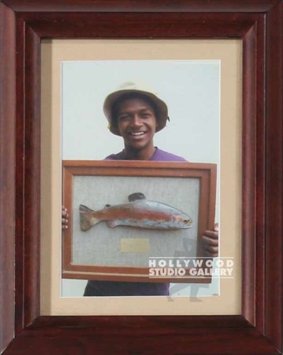 9X7 TABLETOP KOHL W MOUNTED FISH
