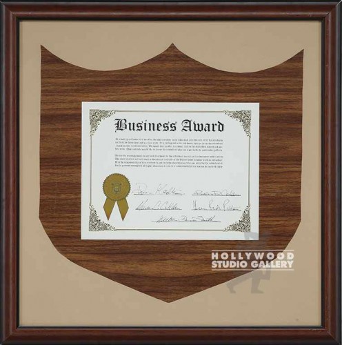 21X21 BUSINESS AWRD/BRWN FRM/PLAQUE