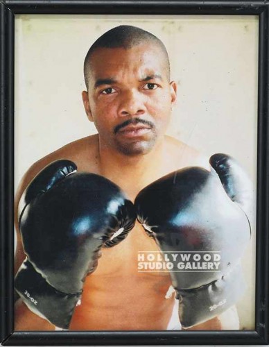 12X9 BLK FRM/J.J./FOTO/BLACK BOXER