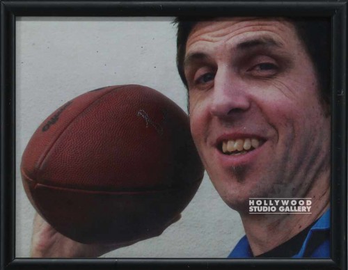 9X12BLK FRM/WHITE GUY/FTBALL/