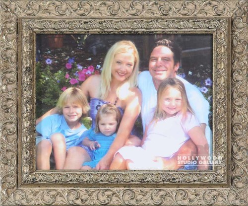 12X13 TABLETOP JOSH AND FAMILY