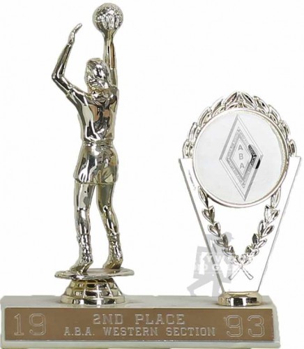 7" BASKETBALL TROPHY-GOLD/CREAM