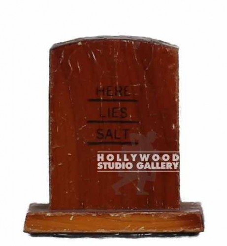 3x2"WOODEN HERE LIES/SALT SHAKER
