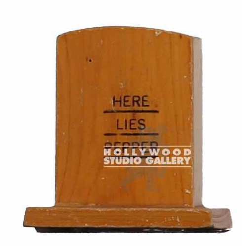 3x2" WOODEN HERE LIES/PEPPER SHAKER