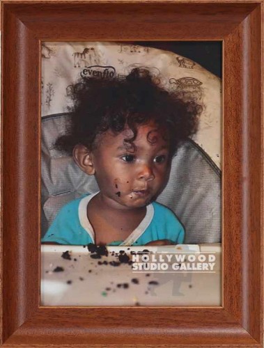 13x10 Clr Trought Child Eating