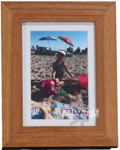 9x7 TABELTOP GIRL-BEACH RED BUCKET