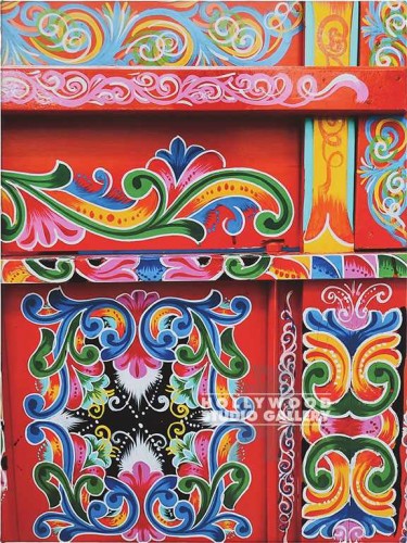 16X22 COLORFULL HISPANIC CANVAS 1
