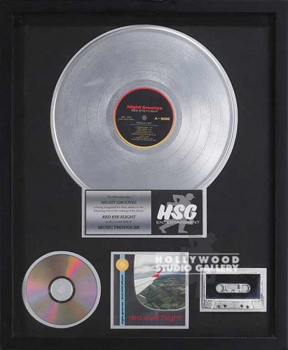23X19 PLATINUM RECORD ` GROOVES