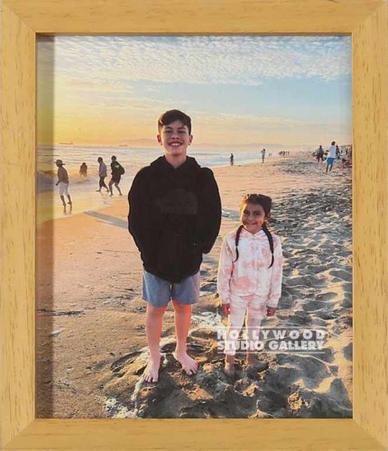 7x6 TABLETOP KIDS @ BEACH BLNDE FRM