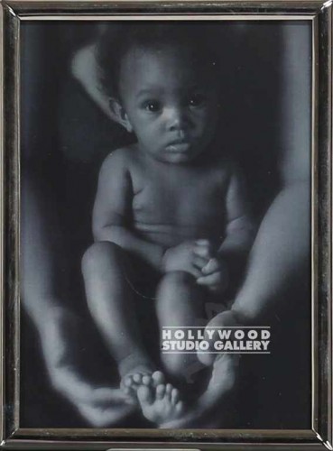 7X5 TABLETOP B-W TROUGHT BABY