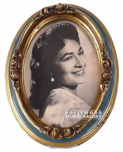 8x6 Tabletop Oval Carmen Ornate