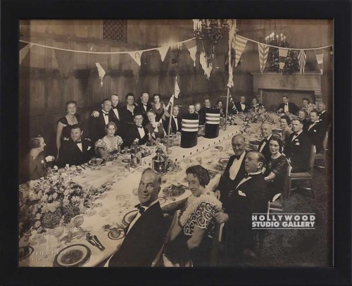 11X9 VINTAGE GROUP PHOTO FRM
