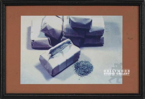 COLOR DRUG PHOTOGRAPH