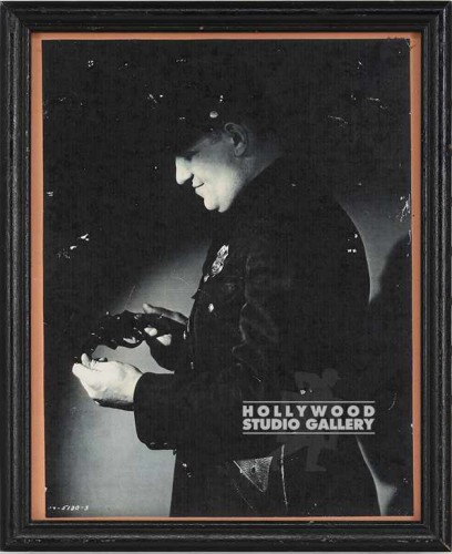 8X10 B/W Police w/Pistol