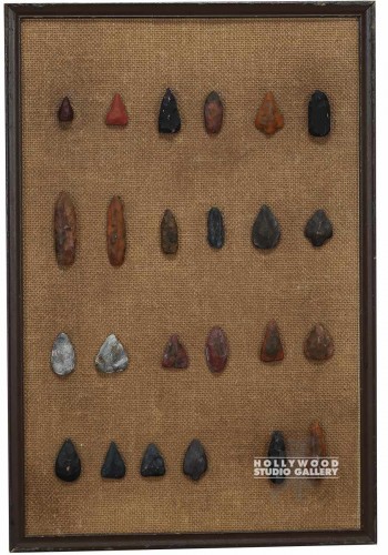 25x17 Large Arrowhead Sampler