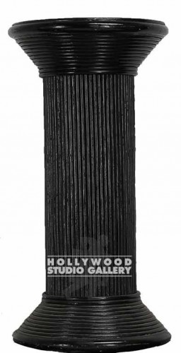 SMALL ETHNIC PEDESTAL