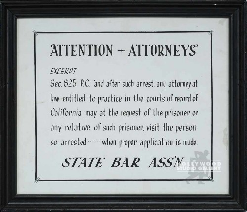 18x21 ATTENTION ATTORNEYS SIGN/BLK