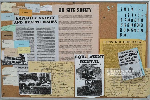24x36 Metal Frame/Bulletin Board