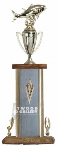 17" Fishing Trophy
