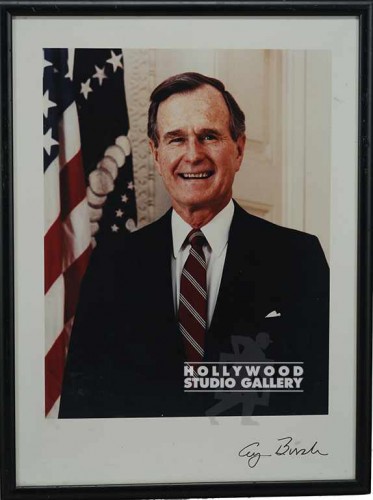 18x24 George Bush Photograh/Blk Frm