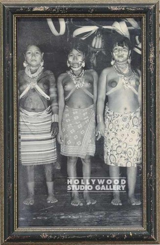 18x12 B/W Ethnic Native Woman Topls