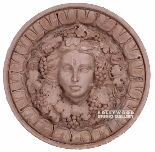 25" DIAMETER /PLASTER RELIEF