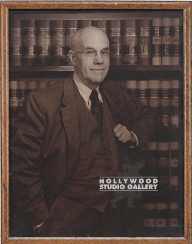 15x11 B/W BUSINESSMAN PHOTO